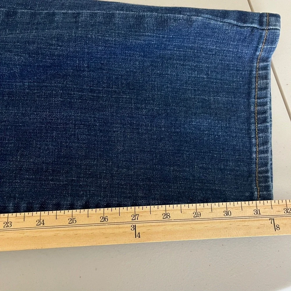 Lucky Brand 221 Straight Mens Jeans Dark Wash Denim 38x32 7M12644